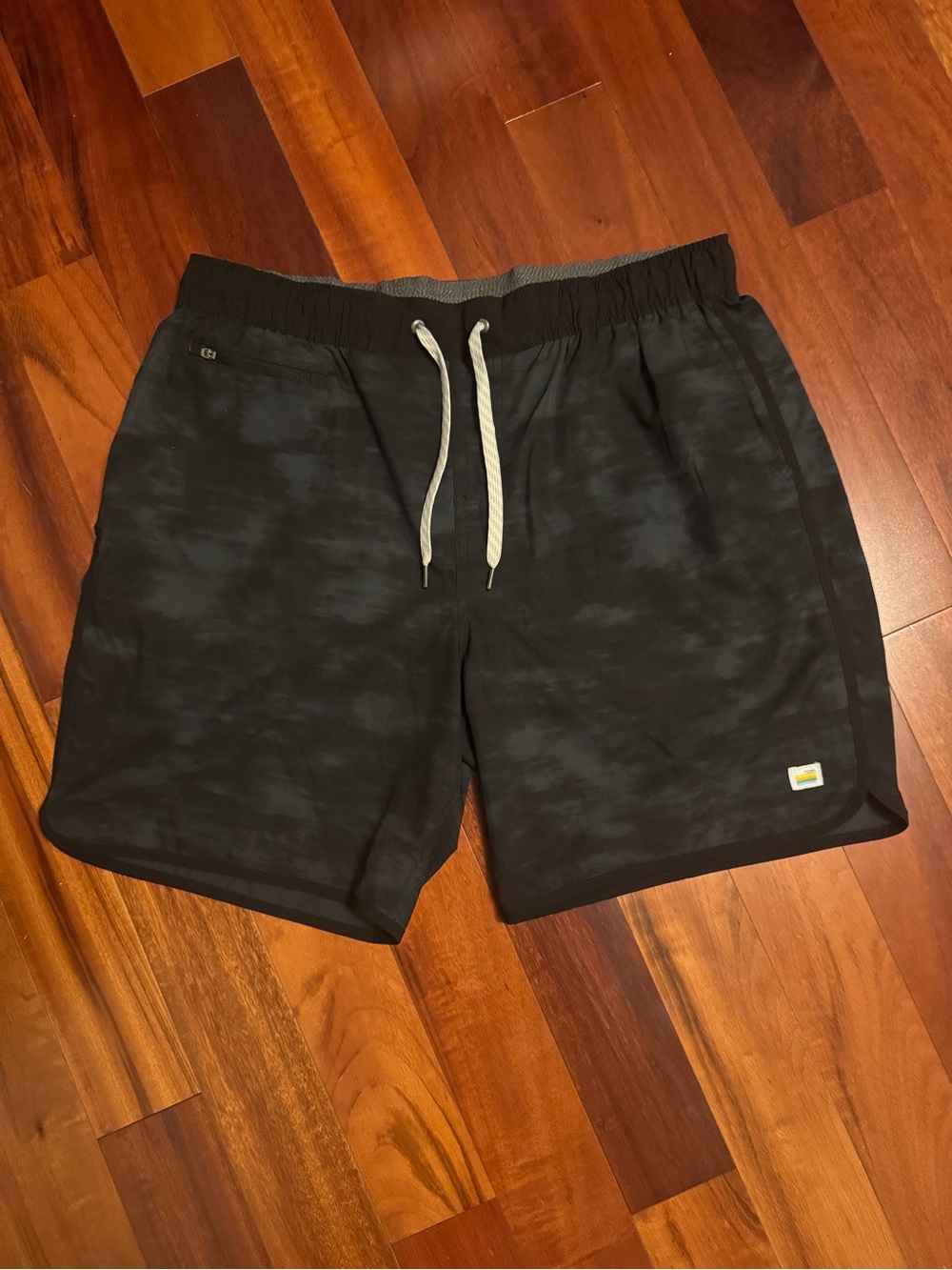 Men's Black Camouflage Athletic Drawstring Shorts